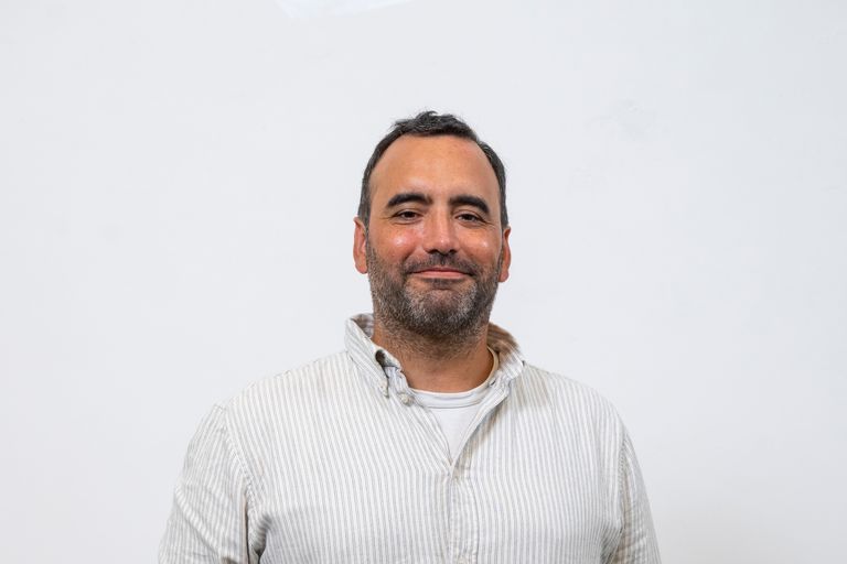 Felipe Borja, CEO y cofundador de Zeltask, en entrevista sobre operaciones conectadas en manufactura